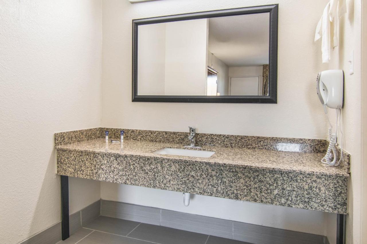 Americas Best Value Inn Perry Ngoại thất bức ảnh